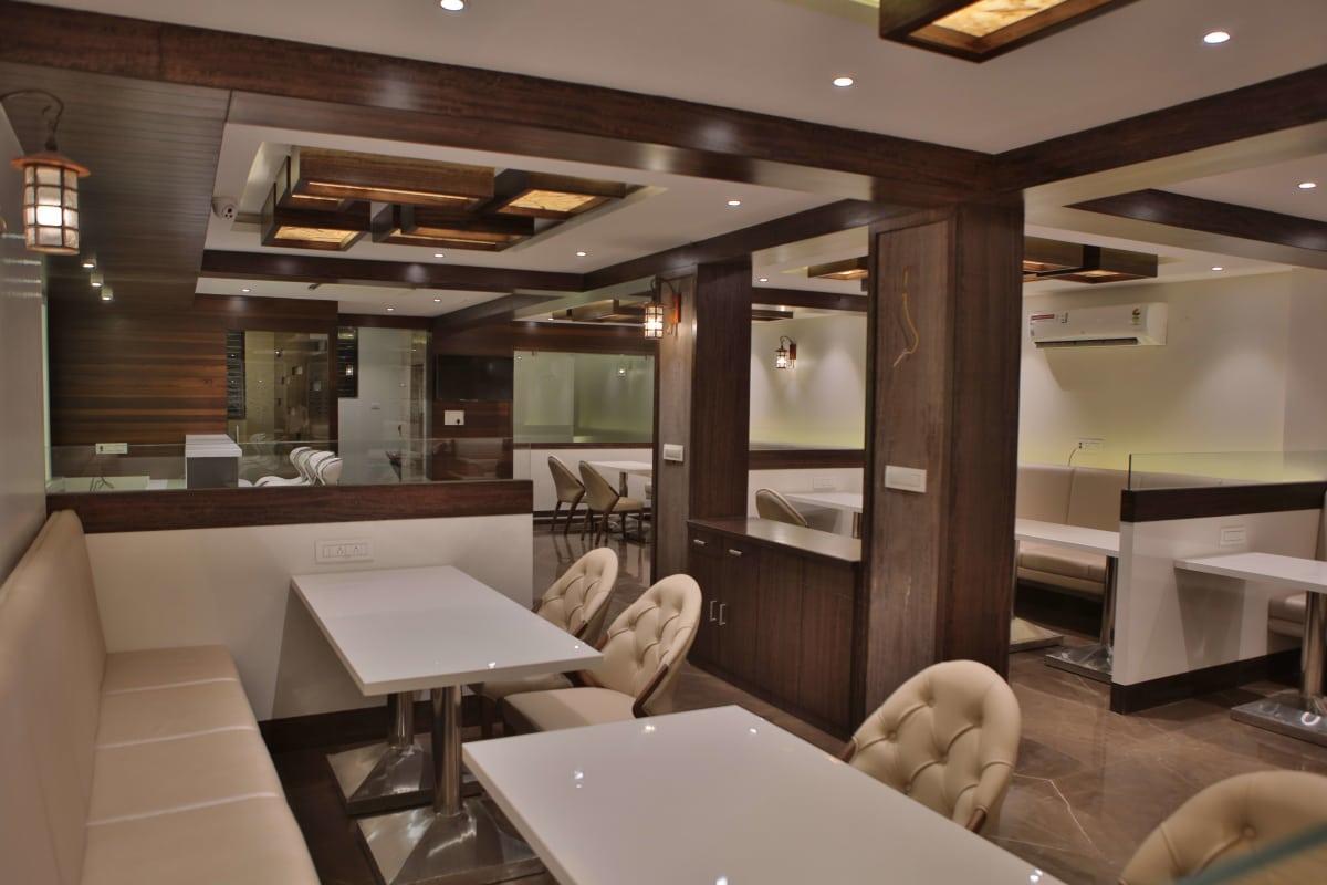Hotel K P Pride Jalgaon Exterior foto
